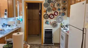 Gary's Place - Image 4