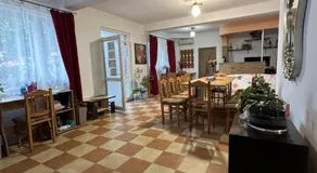 Casa Cu Flori Corbu - Image 3