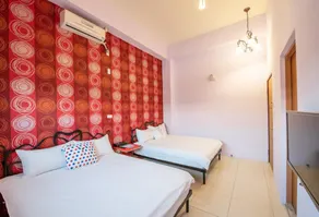 Impression Classics Bed and Breakfast - Image 3