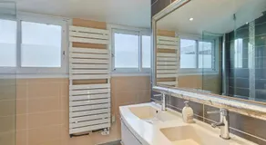 Villa avec piscine privée à Saint-Germain-des-Angles - Image 2