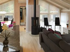 9 Personen Ferienhaus in Jerup - Image 3