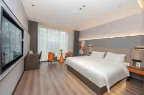 Yilai Smart Hotel - Image 2