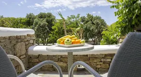 Eleftheria Hotel & Apartments - Image 2