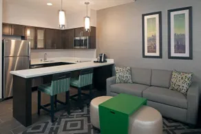 Homewood Suites by Hilton Los Angeles International Airport - Image 4