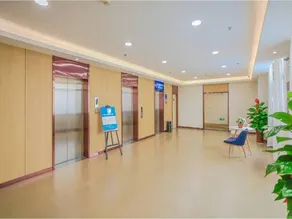 Ting Hotel (Wenshang Baoxiang Temple) - Image 4