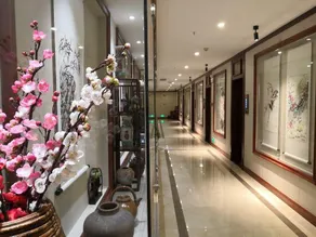 Shangpin Huangting Kangyang Hotel - Image 5