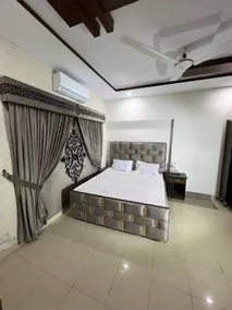 Oriole luxury hotel - Image 2