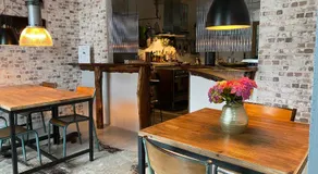 La Bouchère 33 - Image 2