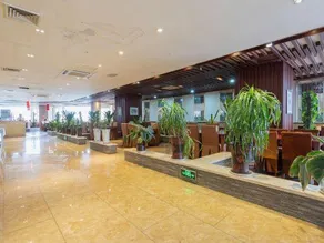 Yixin International Hotel - Image 3