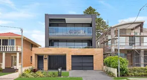 Luxe by the Lake - Image 5