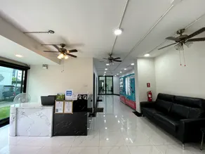 OK Hotel Bangkok - Image 2