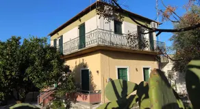 Alex Montos apartment Karousades Corfu - Image 3