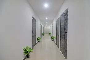 OYO 93463 Alwal Residency - Image 4