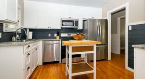 Cozy 4BR Family Home Near Texas Tech Campus - Image 5