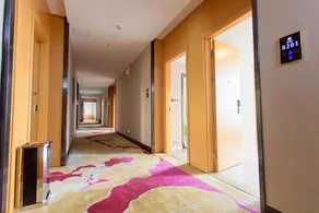 Zhifeng Hotel - Image 3