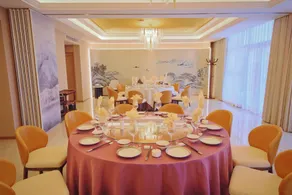 Jinya Hotel - Image 2