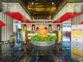 Longfengxiang Hotel - Image 4