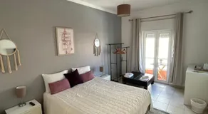 Sun Place Guest House - Image 2