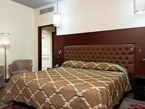 Hotel Moderno - Image 2