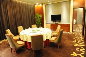 Liyumen Grand Hotel - Image 5