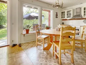 8 person holiday home in BRäNNö-By Traum - Image 2