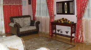 Farah Banglo Homestay Kemasik - Image 2
