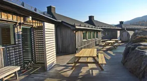 Arctic Lodge - Image 5