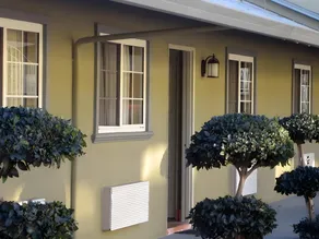 Hotel Parmani Near Stanford University - Image 2