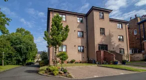 The Well - 3 bedroom apartment - Image 4