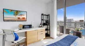 Upper studio - Balcony - Pool - Gym - Near Beach - Image 2