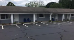 Hilltop Inn - Image 3