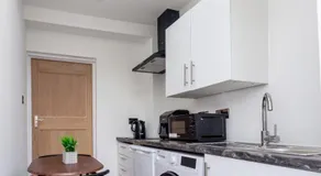 Jayjay Guest House - Image 4