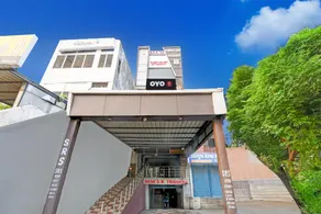 Hotel O by OYO SRS Inn Guest House - Image 3
