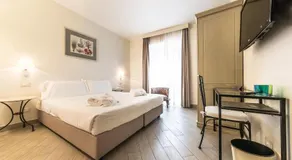 Hotel San Pietro Palace - Image 2