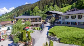 Landhotel Laudersbach - Image 3