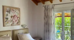 Voula Studio - Image 2