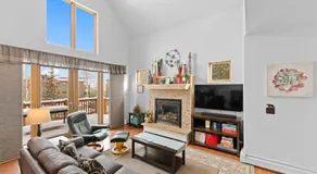 40 Burgundy Circle - Image 2