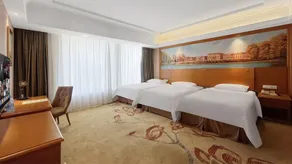 Vienna Hotel Foshan Lecong Furniture Mall - Image 3