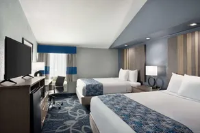 Quality Inn Shawnee North I-40 - Image 2