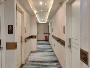 Cixi ruhua hotel - Image 3