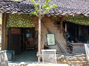 New Alas Kuliner & Homestay Watulumbung - Image 2