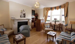 The Gullivers Hotel - Image 3