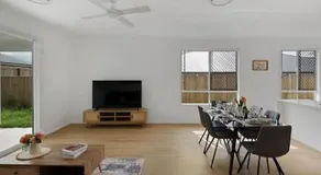 Brandnew 4BR modern family home Park Ridge - Image 2