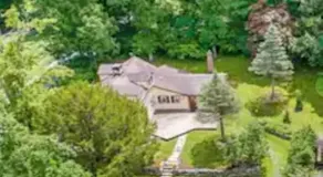 INCREDIBLE Northern Westchester Historic Hideaway - Image 4