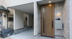 The Castle - Image 3