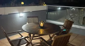 In53 Guest House - Image 5