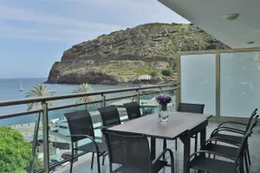 The Panoramic View Suites - Image 5