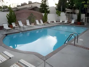 Laguna Shores Studio Suites - Image 4