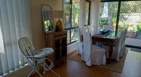 Tingalpa Townhouse Treat - Image 2
