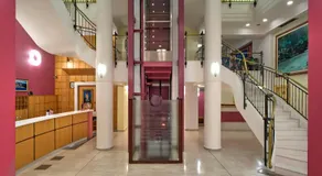 Angelika Pallas Hotel - Image 2